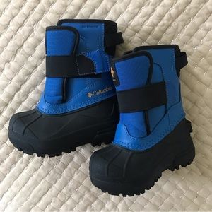 Columbia Bugaboot unisex toddler snow boots 7 blue black
